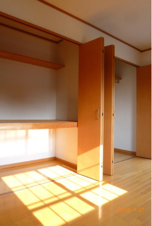 クローバー岡の収納|便利な収納スペースです