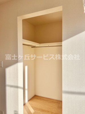 【収納】 | 三島市谷田 新築一戸建て 2号棟 | ウォークインクローゼットです