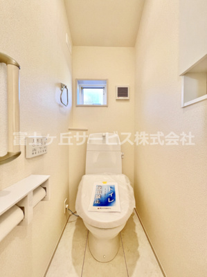 【トイレ】 | 三島市谷田 新築一戸建て 2号棟 | 2Fのトイレです