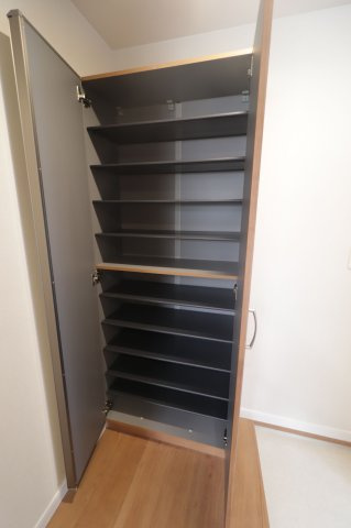 Crecia大橋の収納