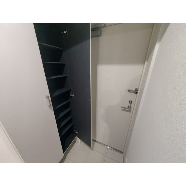 LIBTH高宮Ⅳの玄関