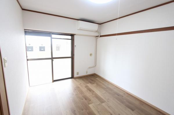 【洋室】 | シャトレ―深沢