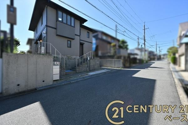 香芝市西真美１丁目　一戸建の前面道路含む現地写真|■現地撮影写真■お気軽にお問い合わせくださいませ！