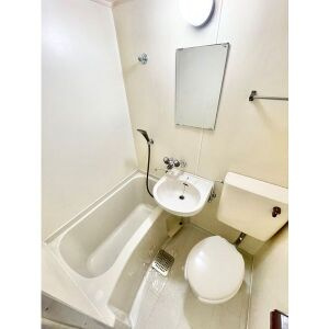 カーサ宮前の浴室