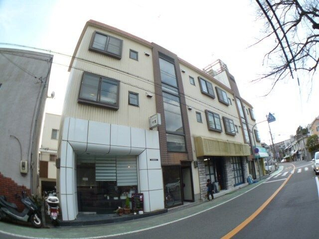 ライブヒル千里の外観