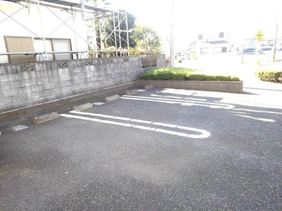 【駐車場】 | ウエストヒルＢ