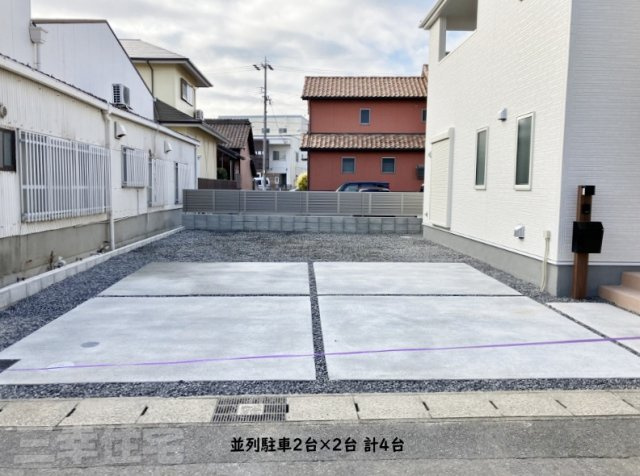 碧南市汐田町の駐車場|とっても広い駐車スペース