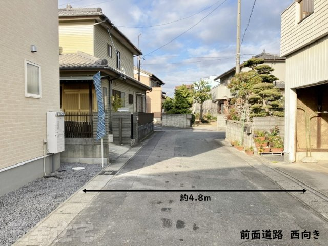 碧南市汐田町の前面道路含む現地写真|前面道路が広いからお車の乗り入れも安心です