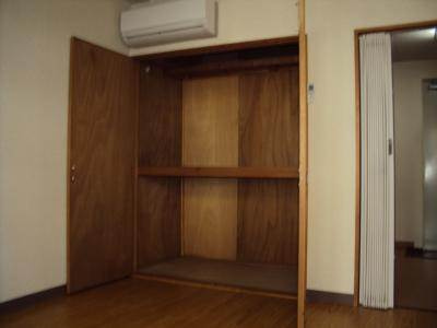 ハウスピエーメの内装|収納