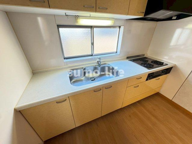 大西町貸家のキッチン