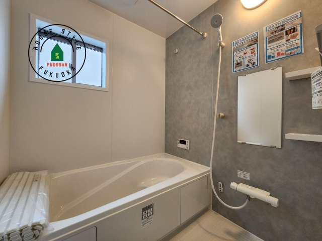 福岡市東区三苫4丁目第3-4棟（2号棟）の浴室|1日の疲れを癒してくれる広々バスルーム。雨の日のお洗濯にも大活躍な浴室乾燥機付です！