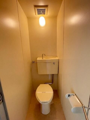 【トイレ】 | ストゥーディオ | シンプルで使いやすいトイレです