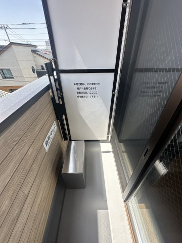 NE Sallaのバルコニー