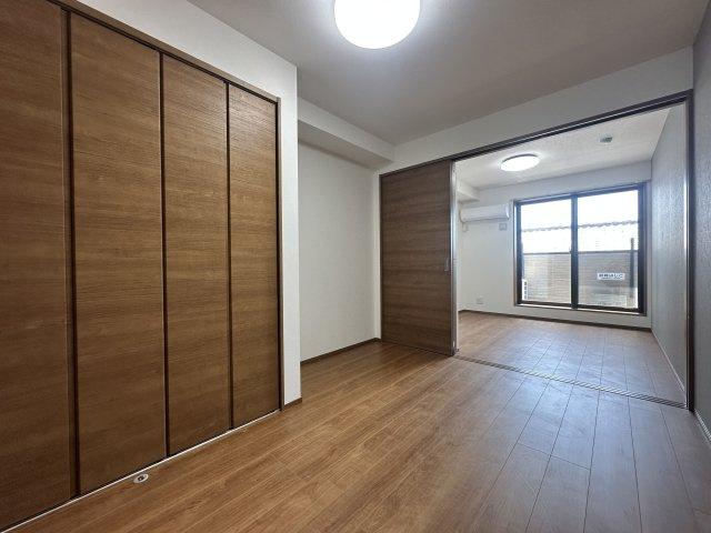 NE Sallaの居間・リビング