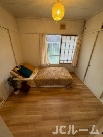 ヴィラナリー上越Ⅴの洋室