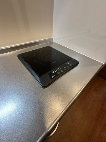 NE Sallaのキッチン