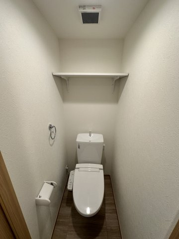 NE Sallaのトイレ