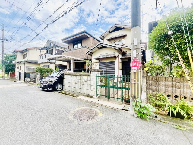 京田辺市草内山科の外観