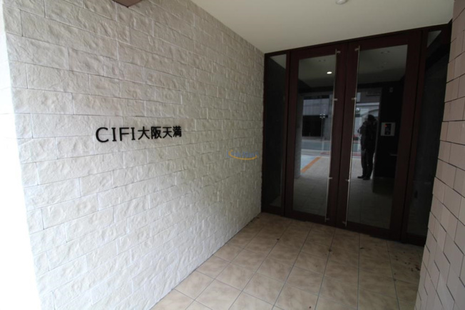 【エントランス】 | CIFI大阪天満