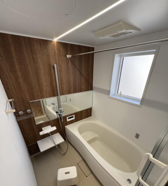 高津町　中古戸建の浴室