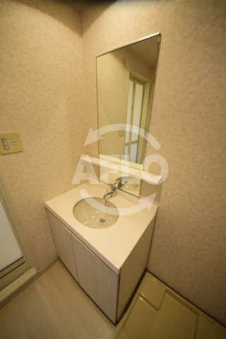 ウィルテラスなんば南の独立洗面台|サムティナンバ南　独立洗面台