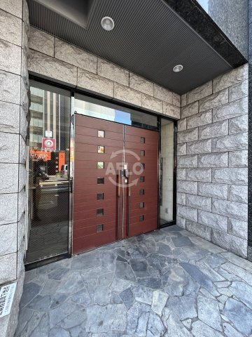 ウィルテラスなんば南のエントランス|サムティナンバ南　エントランス