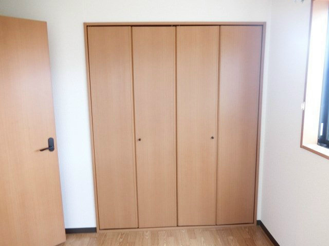 ノーヴァ２１の洋室