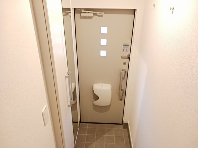 ノール　ペシェールの玄関