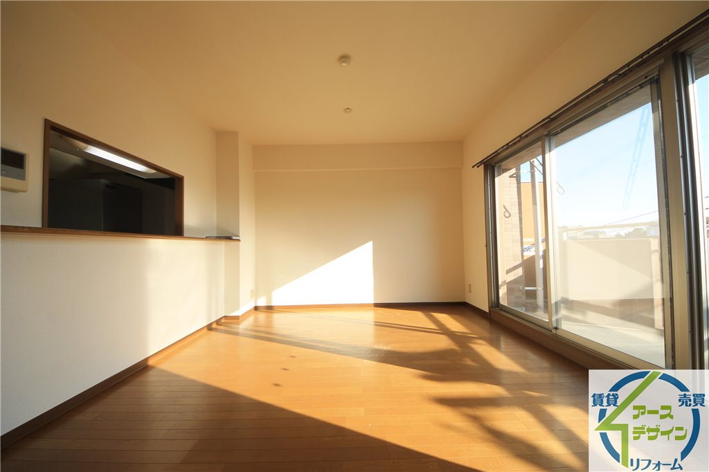 シャン・クラージュの居間・リビング|※類似部屋