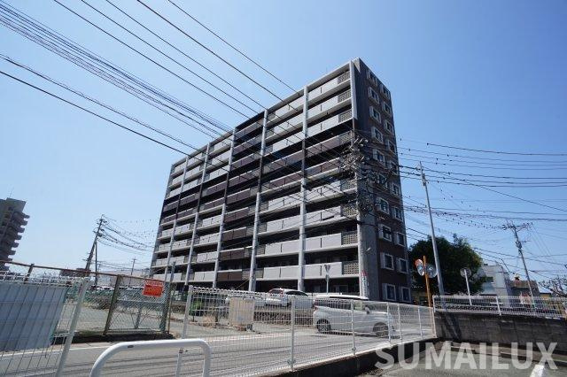 アーバニスト本山 の外観