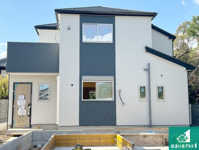 堺市西区浜寺諏訪森町東　第3期　新築一戸建ての外観|現在建築中！落ち着いた街並みで新生活を始めることが出来そう！周辺の物件も併せてご紹介させて頂きます！