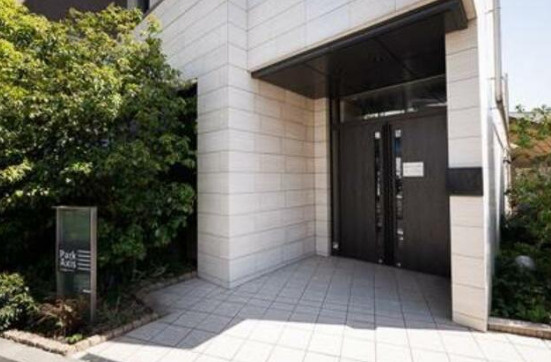パークアクシス学芸大学レジデンスのエントランス