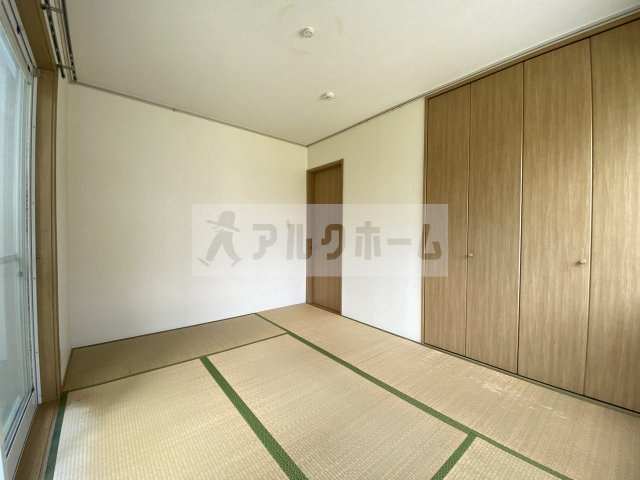 エステートピアタナカ1の子供部屋|エステートピアタナカ1　和室