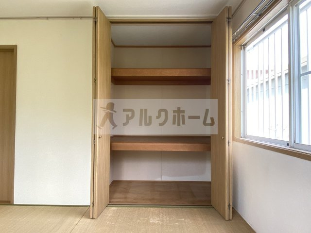 エステートピアタナカ1の洋室|エステートピアタナカ1　押入れ