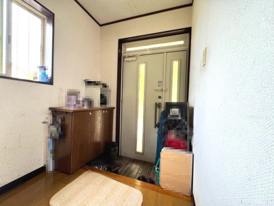 【玄関】 | 【カーポート付】山武郡芝山町高田　中古戸建