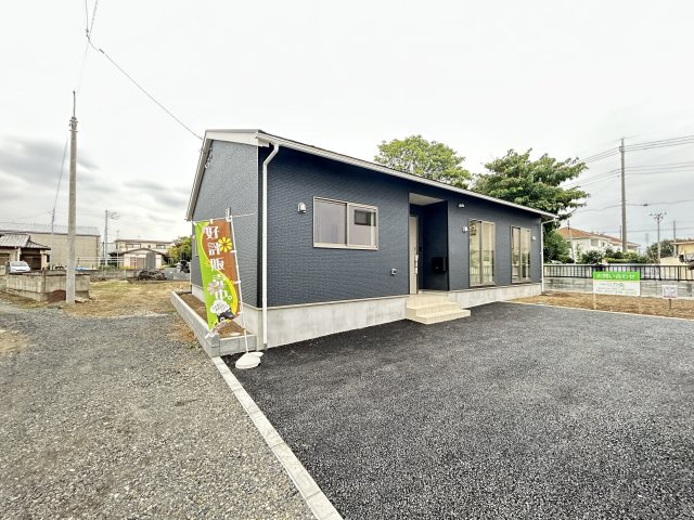 新築　前橋市駒形町第9　クレイドルガーデン　1号棟の駐車場|現地写真　駐車スペースは縦列駐車2台分です。
