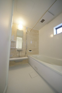 【浴室】 | 【仲介手数料無料！！】日野市大坂上4丁目　新築戸建て（全3棟）No1号棟　4190万円