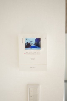 【防犯設備】 | 【仲介手数料無料！！】日野市大坂上4丁目　新築戸建て（全3棟）No1号棟　4190万円