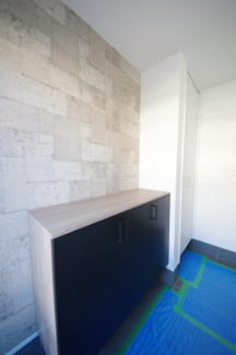 【収納】 | 【仲介手数料無料！！】日野市大坂上4丁目　新築戸建て（全3棟）No1号棟　4190万円 | 玄関収納