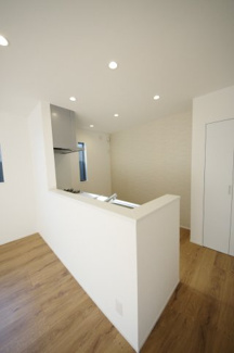 【キッチン】 | 【仲介手数料無料！！】日野市大坂上4丁目　新築戸建て（全3棟）No1号棟　4190万円