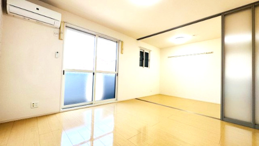 サニーヒルズの居間・リビング