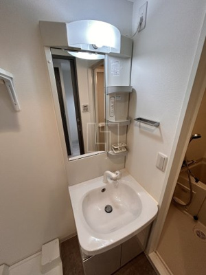 【洗面所】 | La Douceur梅田East | La Douceur梅田East　独立洗面化粧台