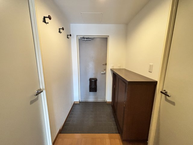 第二マサキビルの玄関