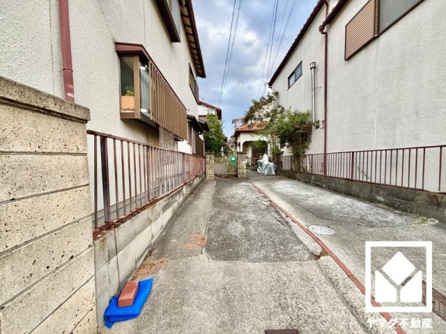 京田辺市草内上リ立の外観