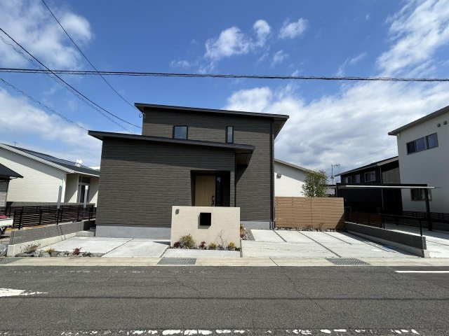 河内町　新築戸建の外観