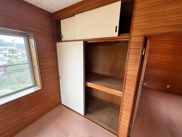 藤枝市時ケ谷　店舗併用住宅の収納