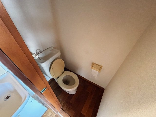 藤枝市時ケ谷　店舗併用住宅のトイレ