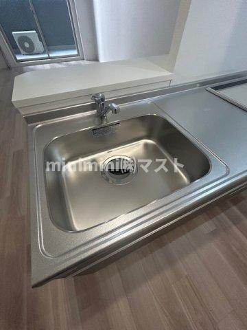 セレニテフラン谷町四丁目のキッチン