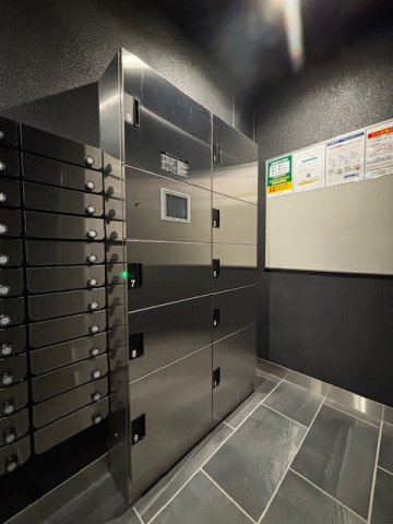 セレニテフラン谷町四丁目のエントランス