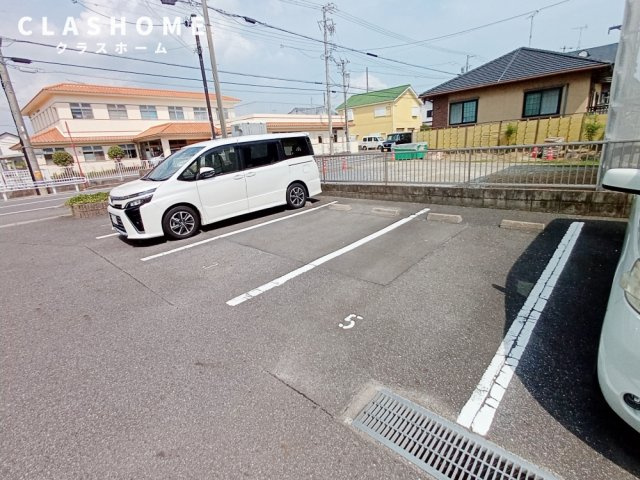 アブニールA　　刈谷市近郊の賃貸ならクラスホーム刈谷の駐車場